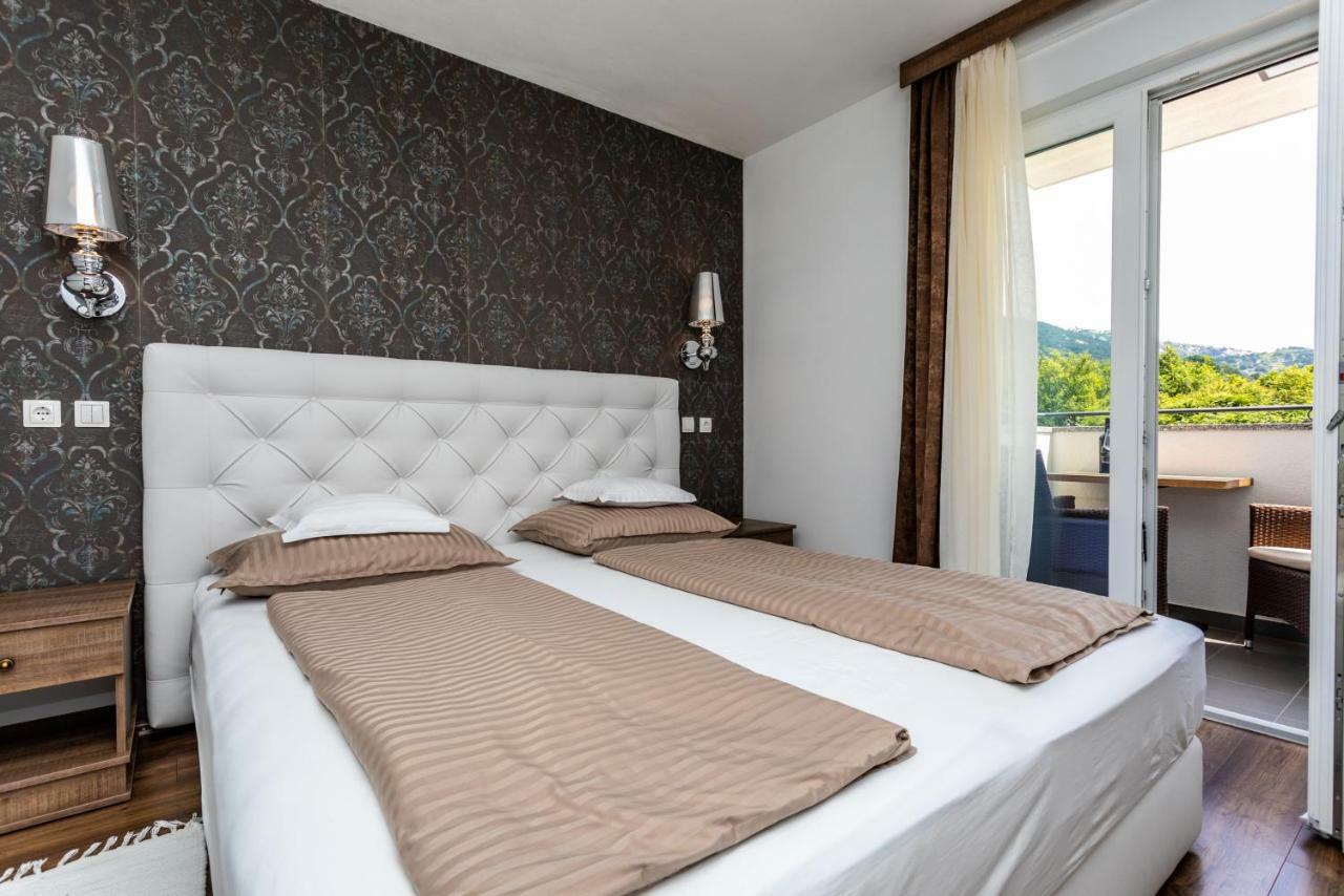Bed & Breakfast Dosen IV Baska  Ngoại thất bức ảnh
